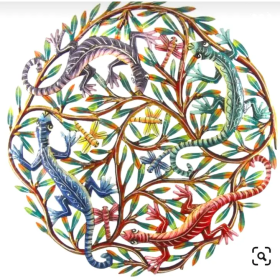 Painted Round Gecko Tree 23''x23''