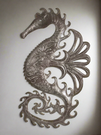 Flying Seahorse 16"x27"