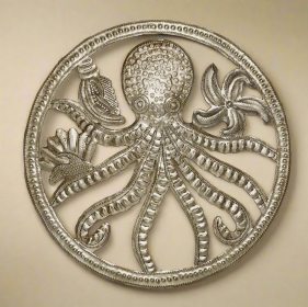 Small Octopus Embrace 8"x8"